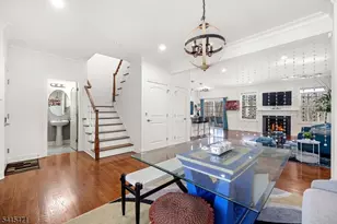 8 Watersedge Dr, Parsippany, NJ 07005 - Photo 12