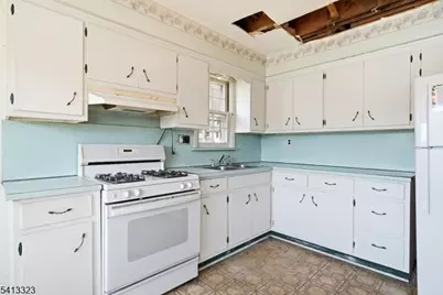 104 W Shore Rd, Denville, NJ 07834 - Photo 12