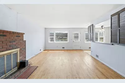 104 W Shore Rd, Denville, NJ 07834 - Photo 10