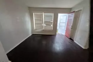 677 S 14th St, Newark, NJ 07103 - Photo 2