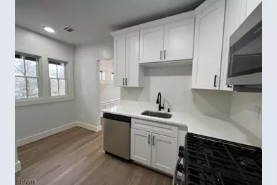 45 Fairfield St Apt #2, Montclair, NJ 07042 - Photo 12