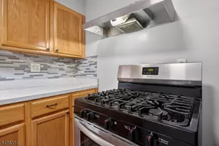 1150-1190 W St George, Linden, NJ 07036 - Photo 6