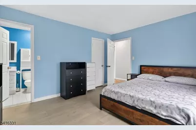 1150-1190 W St George B46B046 #B46, Linden, NJ 07036 - Photo 14