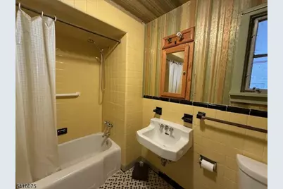 418 River Rd, Chatham Township, NJ 07928 - Photo 8