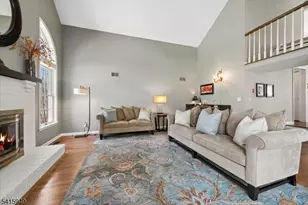 7 Robin Ct, Chester, NJ 07930 - Photo 16