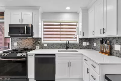 106 Frogtown Rd, Rockaway Township, NJ 07866 - Photo 14