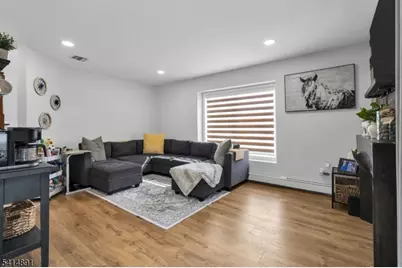 106 Frogtown Rd, Rockaway Township, NJ 07866 - Photo 20