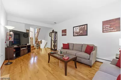 4 Faesch Ct, Rockaway Township, NJ 07866 - Photo 4