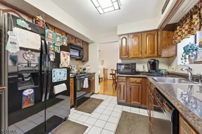 4 Faesch Ct, Rockaway Township, NJ 07866 - Photo 8