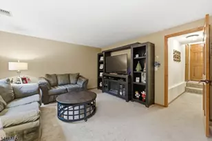 4 Faesch Ct, Rockaway Township, NJ 07866 - Photo 22