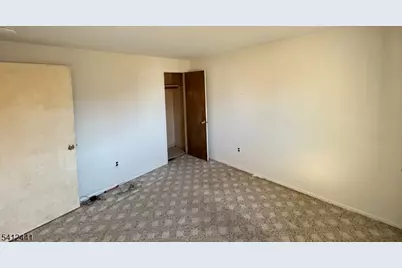 11 Adelphi Trl, Hopatcong, NJ 07843 - Photo 18