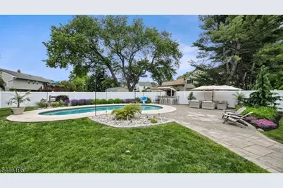 90 Jacksonville Rd, Pequannock Township, NJ 07444 - Photo 6