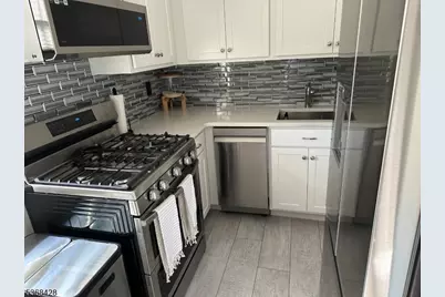 19 Savage Rd U24 C8, Denville, NJ 07834 - Photo 2