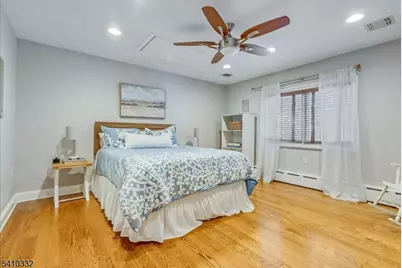 30 High Point Dr, Springfield, NJ 07081 - Photo 12