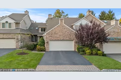 67 Wedgewood Dr, Montville Township, NJ 07045 - Photo 2