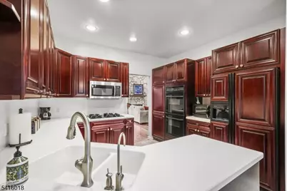 67 Wedgewood Dr, Montville Township, NJ 07045 - Photo 10