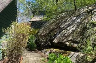 110 Cedar Dr, Andover Township, NJ 07860 - Photo 2