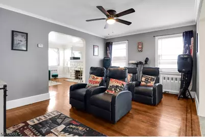 34 Cleveland Ave, Newark, NJ 07106 - Photo 10