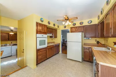 6 Darlene Ct, Randolph Township, NJ 07869 - Photo 12