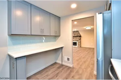 75 Nolans Point Rd, Jefferson Township, NJ 07849 - Photo 10