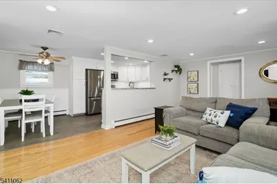 8 S White Birch Ter, Sparta Township, NJ 07871 - Photo 6