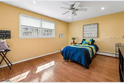 36 Williamsburg Dr, Roseland, NJ 07068 - Photo 20