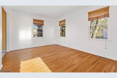 1 Simonson Ln, Hillsborough Township, NJ 08844 - Photo 8