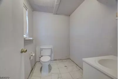 27 Old Short Hills Rd, West Orange Township, NJ 07052 - Photo 30