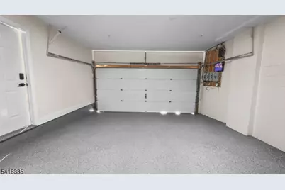 87 Chadwick Ave, Newark, NJ 07108 - Photo 30