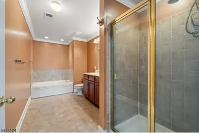 408 Donato Cir, Scotch Plains Township, NJ 07076 - Photo 12