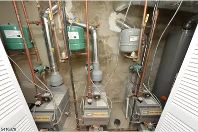 45 Hedden Ter, Newark, NJ 07108 - Photo 34