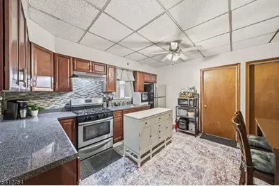 139 Madeline Ave, Clifton, NJ 07011 - Photo 8