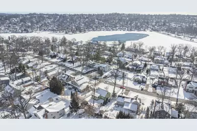 35 Beechwood Dr, Wayne, NJ 07470 - Photo 42