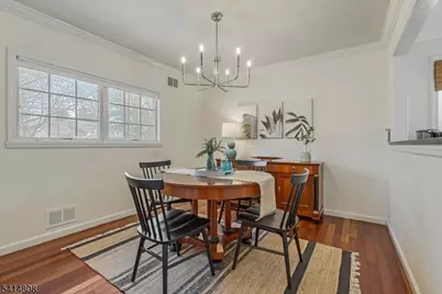 60 E Sherbrooke Pkwy, Livingston, NJ 07039 - Photo 6