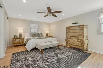 60 E Sherbrooke Pkwy, Livingston, NJ 07039 - Photo 14