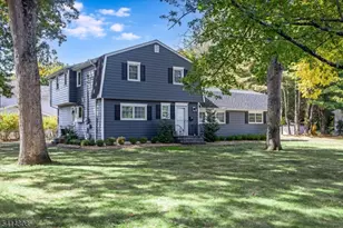 60 E Sherbrooke Pkwy, Livingston, NJ 07039 - Photo 1