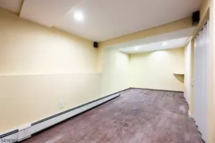 52 Mt Pleasant Ave, Woodland Park, NJ 07424 - Photo 18