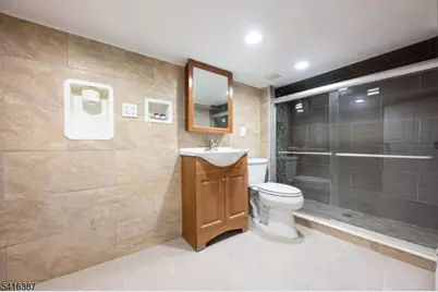 52 Mount Pleasant Ave, Woodland Park, NJ 07424 - Photo 20