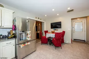 52 Mt Pleasant Ave, Woodland Park, NJ 07424 - Photo 8