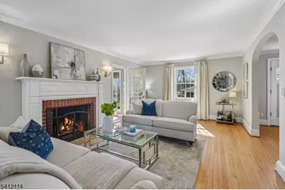 30 Colonial Way, Millburn Twp., NJ 07078 - Photo 4