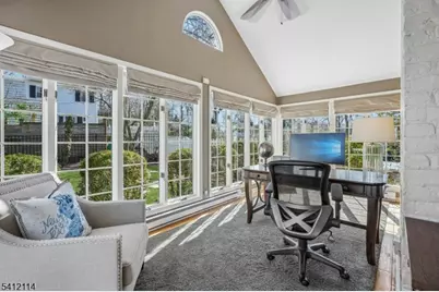 30 Colonial Way, Millburn Twp., NJ 07078 - Photo 10