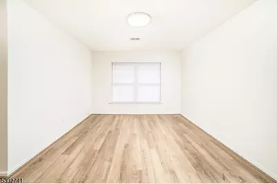 125 S 8th St, Newark, NJ 07107 - Photo 2