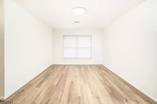 125 S 8th St, Newark, NJ 07107 - Photo 2