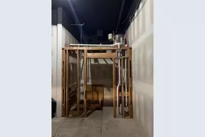 192 Market St, Newark, NJ 07102 - Photo 2