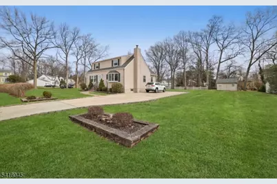 34 Maclennon Pl, Fanwood, NJ 07023 - Photo 2