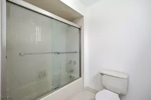 38 Chestnut St, Morristown, NJ 07960 - Photo 6