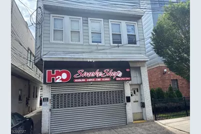 612 S Broad St, Elizabeth, NJ 07202 - Photo 2