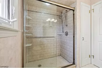 35 Darlington Dr, Wayne Twp., NJ 07470 - Photo 22