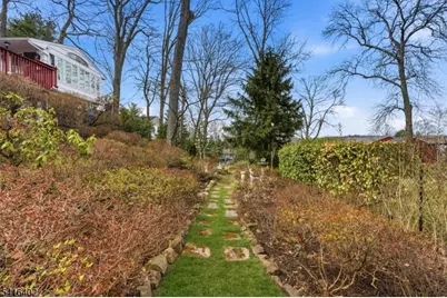 35 Darlington Dr, Wayne Twp., NJ 07470 - Photo 40