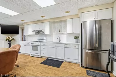 35 Darlington Dr, Wayne Twp., NJ 07470 - Photo 34